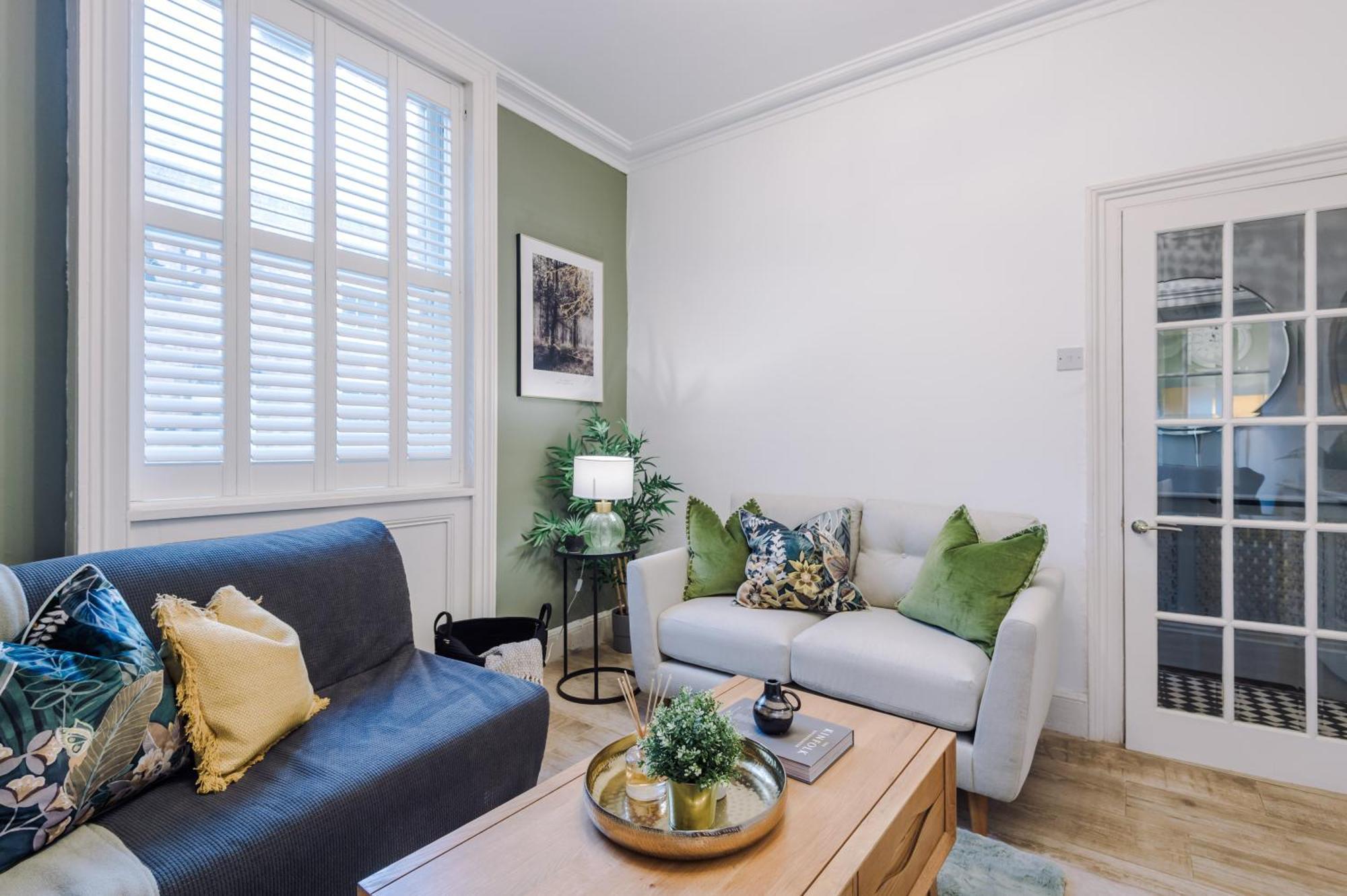 Amazing 5br House Centre By Purestay Sleeps12