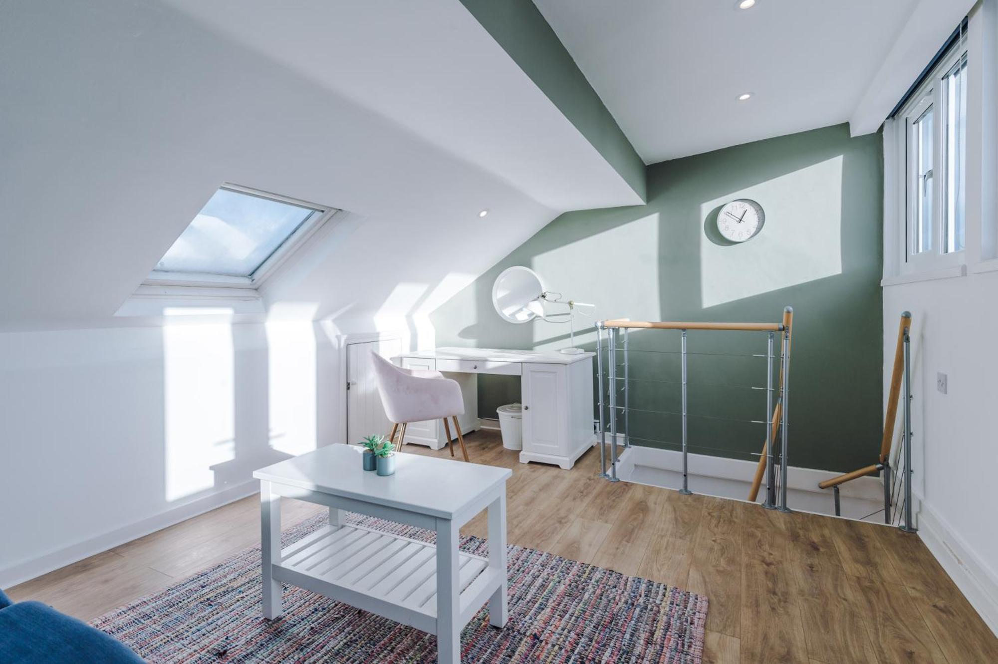Amazing 5br House Centre By Purestay Sleeps12 Holiday home